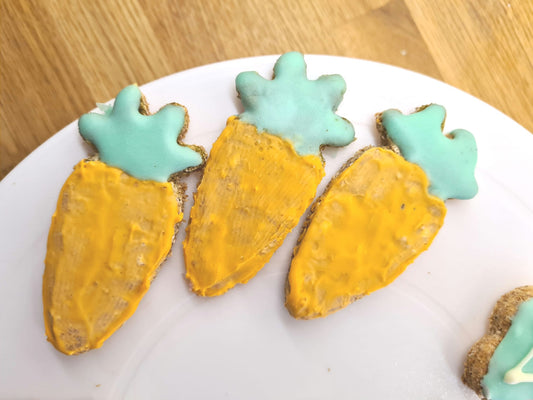 Carrot shaped Easter biscuits x5